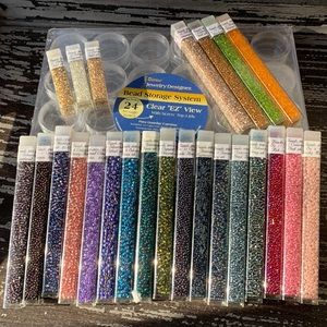 Beads with bead storage system